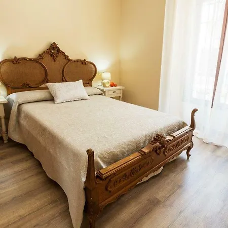 Casa Los Lagares Habitación en casa particular